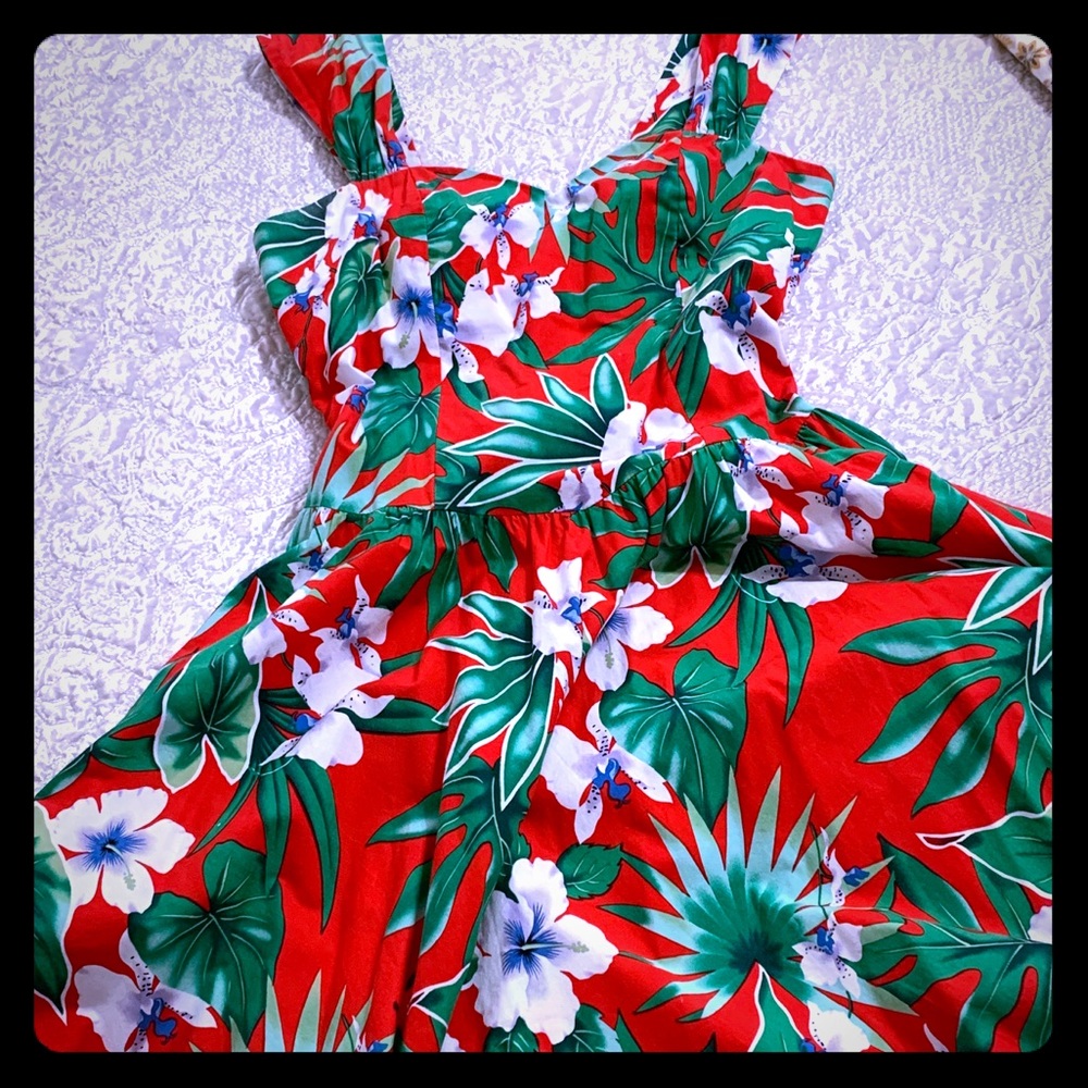 Luau Dress from Hawaii! Be the talk of the party!
